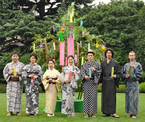 『引き出しの中のラブレター』フォトセッションより